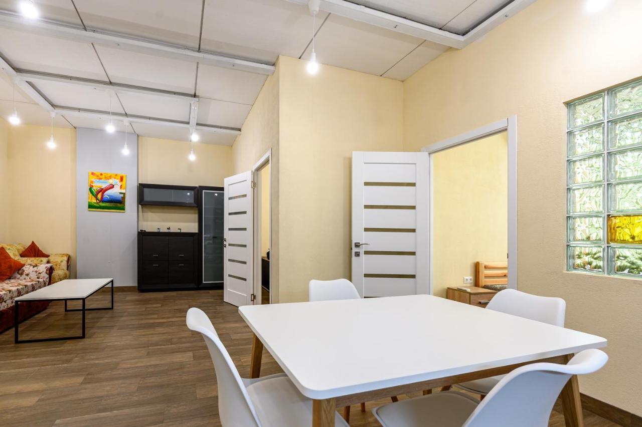 Gagarin Plaza 63 Apartment โอเดสซา ภายนอก รูปภาพ