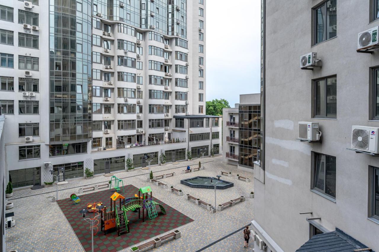 Gagarin Plaza 63 Apartment โอเดสซา ภายนอก รูปภาพ